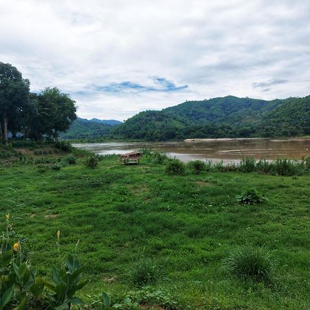 Mekong Villas Pak Chom Экстерьер фото